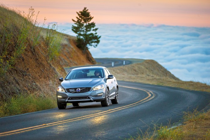 Volvo S60 Cross Country D4