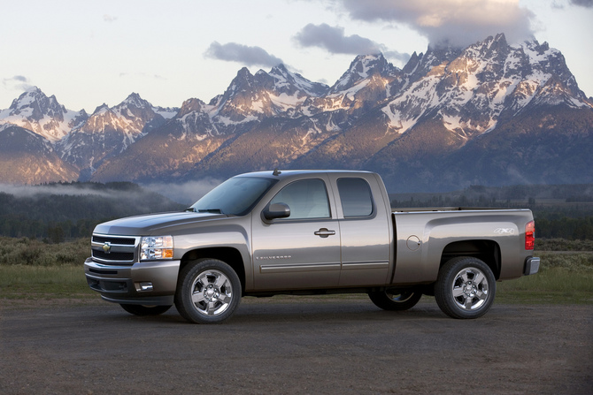 Chevrolet Silverado 1500 Extended Cab 4WD LTZ Standard Box