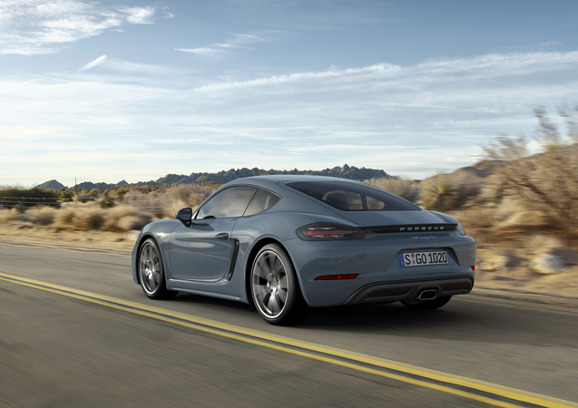 The 718 Cayman with PDK and the optional Sport Chrono Package accelerates from zero to 100km/h in 4.7 seconds