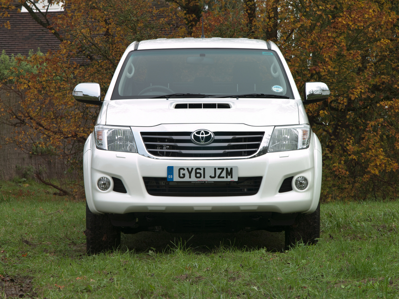 Toyota Hilux 7