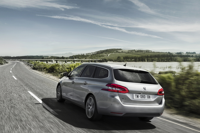 Der neue Peugeot 308 SW