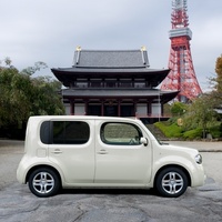 Nissan Cube 4WD