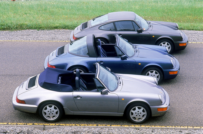 A Porsche já tem um historial de desenvolver variantes targa desde os anos 70