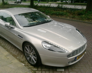 Aston Martin Rapide