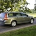 Volvo V70 2.5T Momentum Geartronic vs Dome S101 Judd