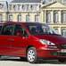 Citroën Jumper Combi 30 L1H1 HDi 100 vs Volkswagen Touran 2.0 TDI BlueMotion Technology vs Mitsubishi Outlander 2.2 DI-D 4WD SST Instyle 2 vs Peugeot 807 Executive 2.0 HDi