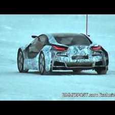 First spy video of BMW i8 hybrid sports car (1/3)